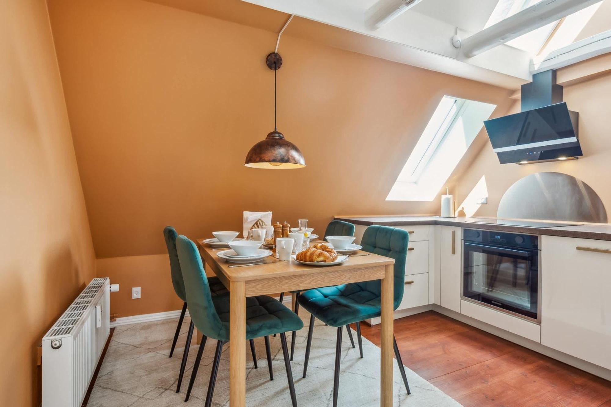 Location - By Tivoli Nyhavn & Metro Apartment